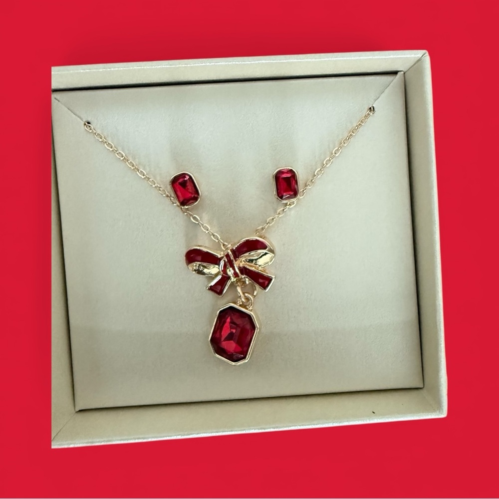 Anne Klein Red and Gold Bow Necklace Set